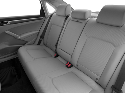 2018 Volkswagen Passat 2.0T R-Line