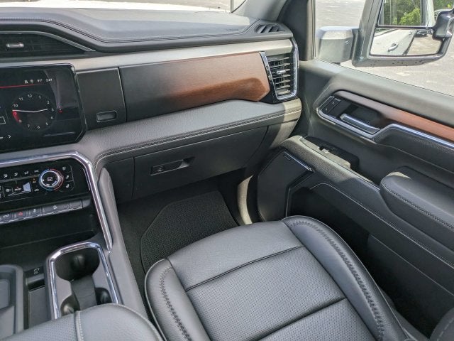 2026 GMC Sierra 2500HD Denali