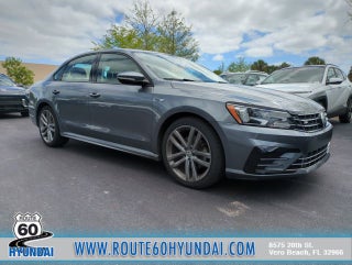 2018 Volkswagen Passat 2.0T R-Line