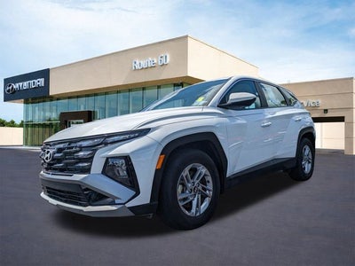 2025 Hyundai TUCSON SE