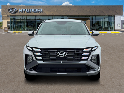2026 Hyundai TUCSON SE FWD