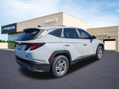 2026 Hyundai TUCSON SE