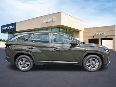 2026 Hyundai TUCSON SE