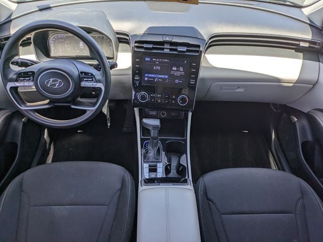 2024 Hyundai TUCSON SE