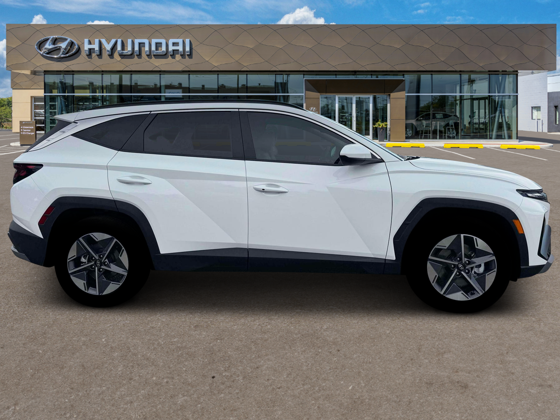2026 Hyundai TUCSON SEL FWD