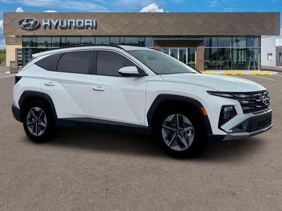 2026 Hyundai TUCSON SEL FWD