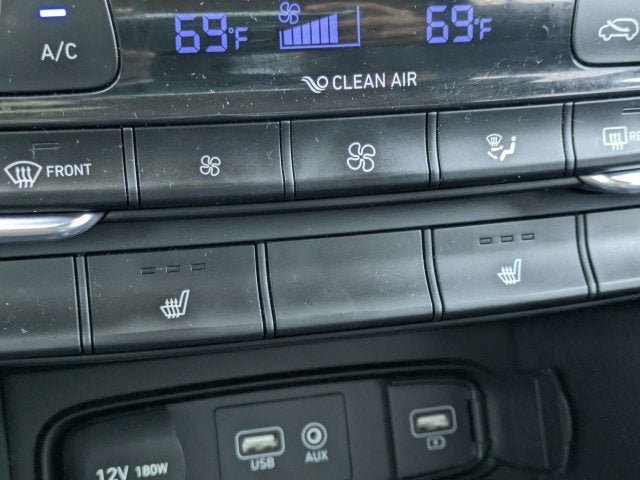 2019 Hyundai SANTA FE SEL Plus