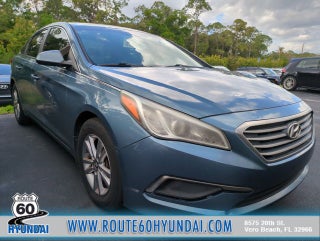 2017 Hyundai SONATA SE