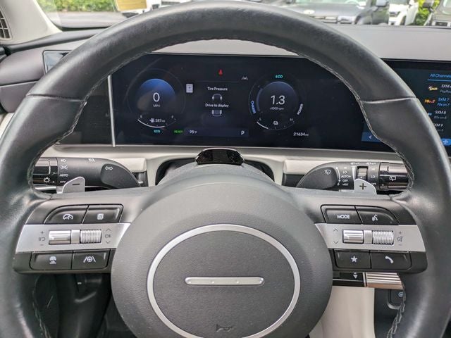 2025 Hyundai TUCSON HYBRID Limited