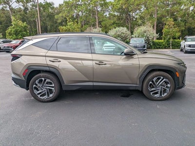 2025 Hyundai TUCSON HYBRID Limited