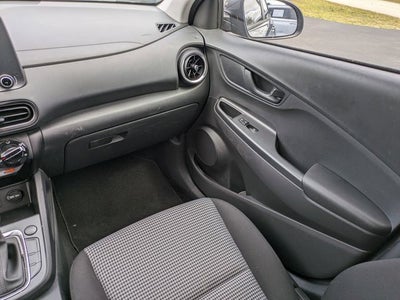 2023 Hyundai KONA SE