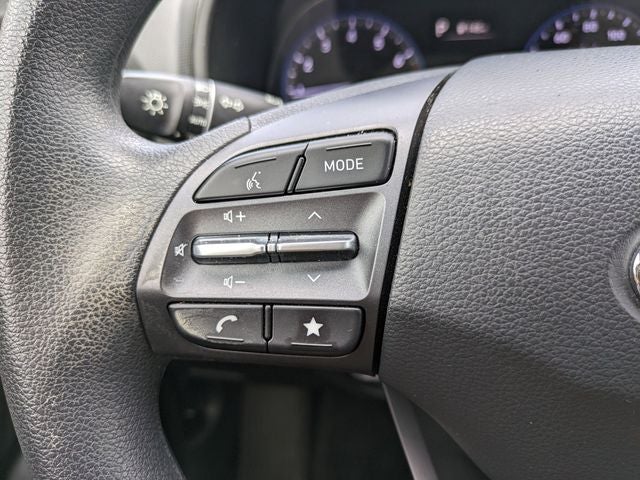 2023 Hyundai KONA SE