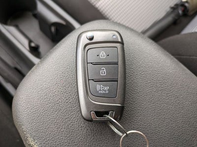 2023 Hyundai KONA SE