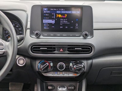 2022 Hyundai KONA SEL