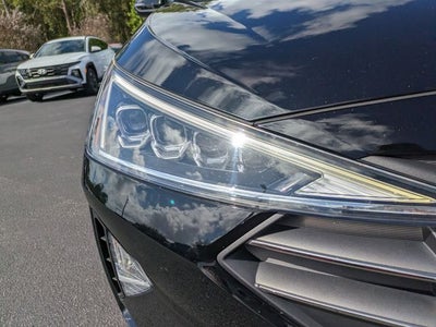 2019 Hyundai ELANTRA Limited