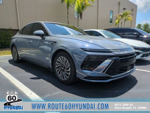 2025 Hyundai SONATA HYBRID SEL