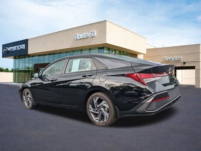 2025 Hyundai ELANTRA SEL Sport