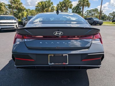 2025 Hyundai ELANTRA SEL Sport