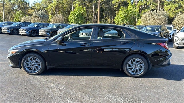 2025 Hyundai ELANTRA HYBRID Blue
