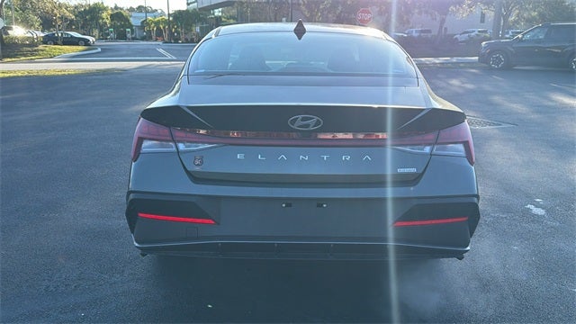 2025 Hyundai ELANTRA HYBRID Blue