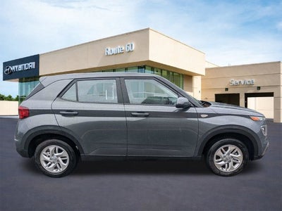 2026 Hyundai VENUE SE