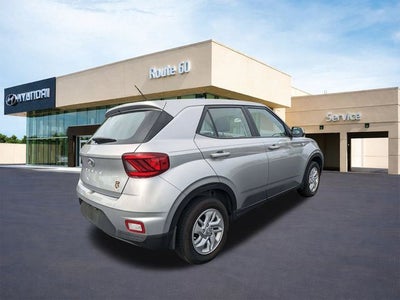 2025 Hyundai VENUE SE