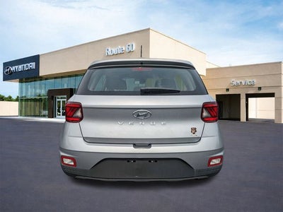 2025 Hyundai VENUE SE