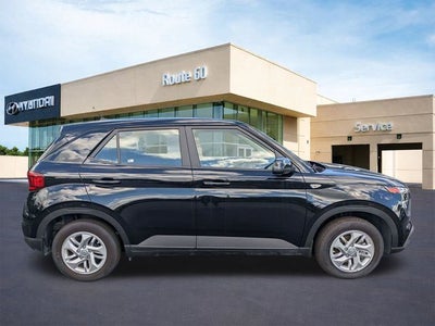 2026 Hyundai VENUE SE