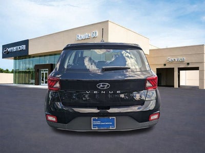 2026 Hyundai VENUE SE