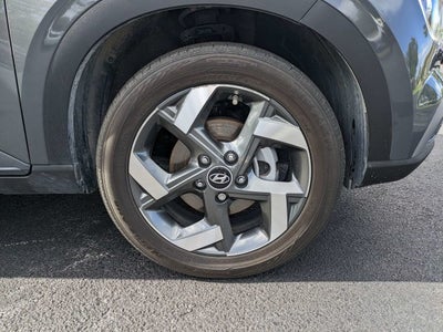 2024 Hyundai VENUE Limited