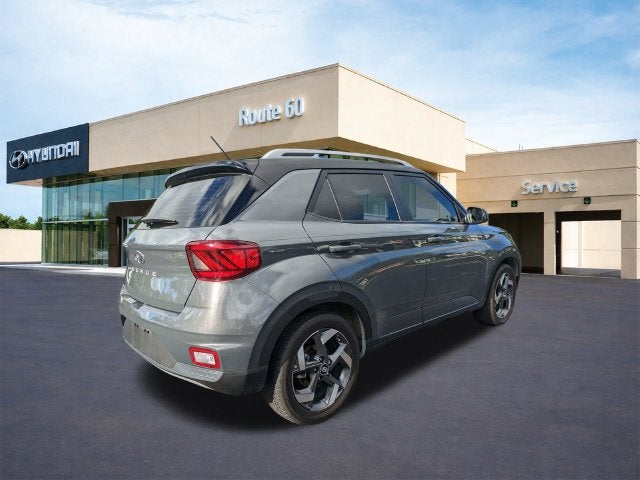 2024 Hyundai VENUE Limited