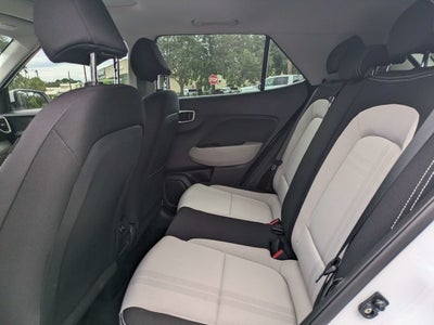 2025 Hyundai VENUE SEL