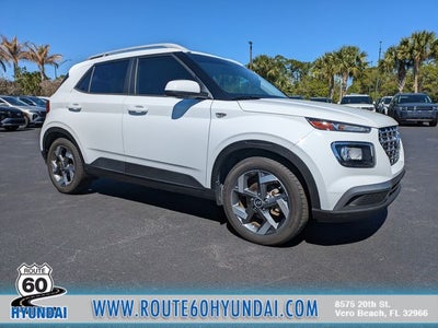 2022 Hyundai VENUE SEL