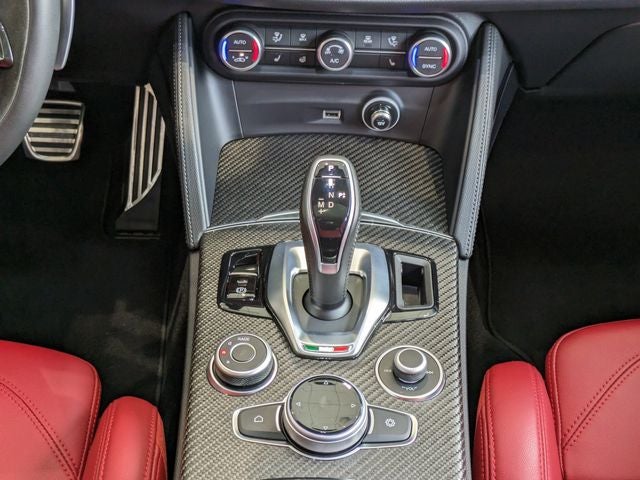 2024 Alfa Romeo Stelvio Quadrifoglio