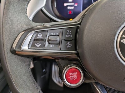 2024 Alfa Romeo Stelvio Quadrifoglio