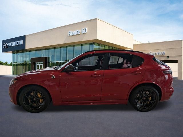 2024 Alfa Romeo Stelvio Quadrifoglio