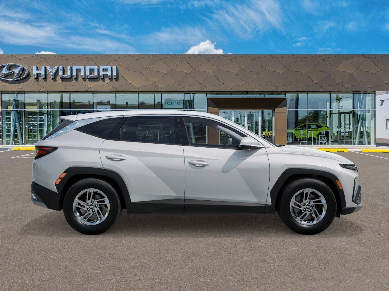 2026 Hyundai TUCSON SE FWD
